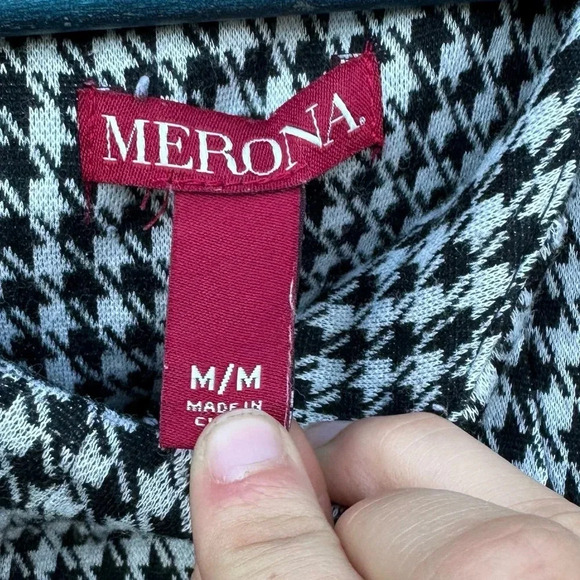 Merona women's size medium black and white modest dress - Picture 3 of 3